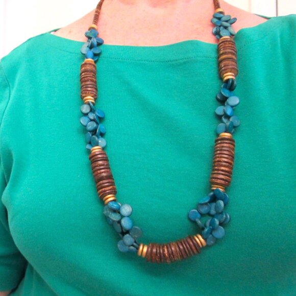 Jewelry - Vintage Wood%Turquoise-Necklace Length 32" Lobster Clasp recycled by Linda Hardy